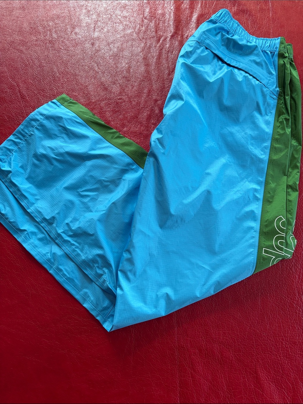 Supreme Turquoise Tape Seam Pants from their 2019 collection - Picture 5 of 8